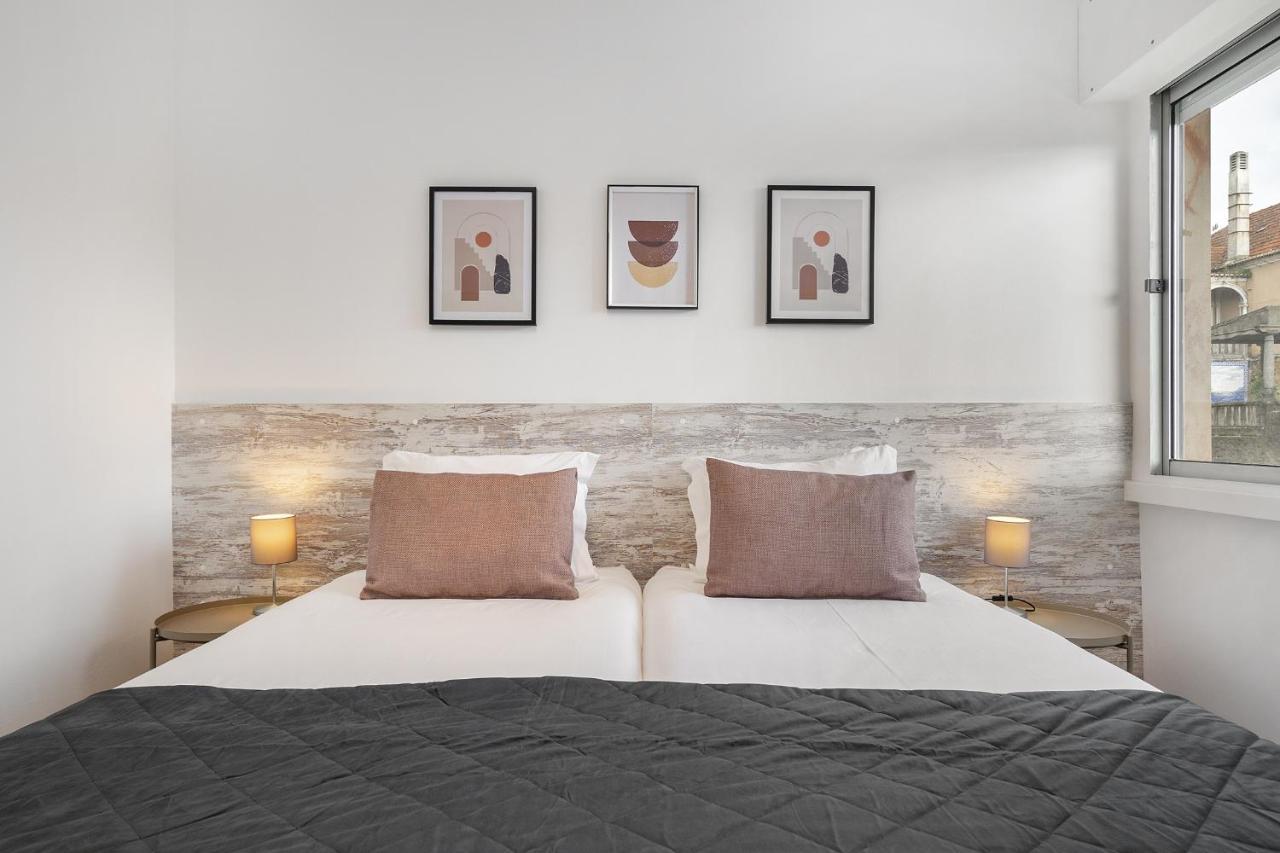 Whome Peaceful Alges Family Home Away From City Noise Lisbon Luaran gambar